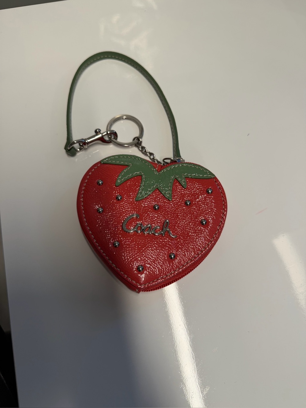 Rare Vintage Coach Y2K Patent Leather Strawberry Coin Case Wristlet F60881